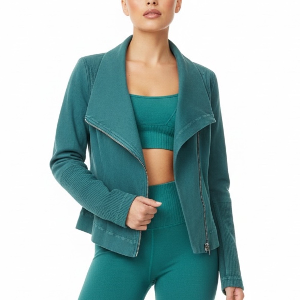 NEW FREE PEOPLE MOVEMENT Forest Green Mineral wash Jacket SIZE XS/S